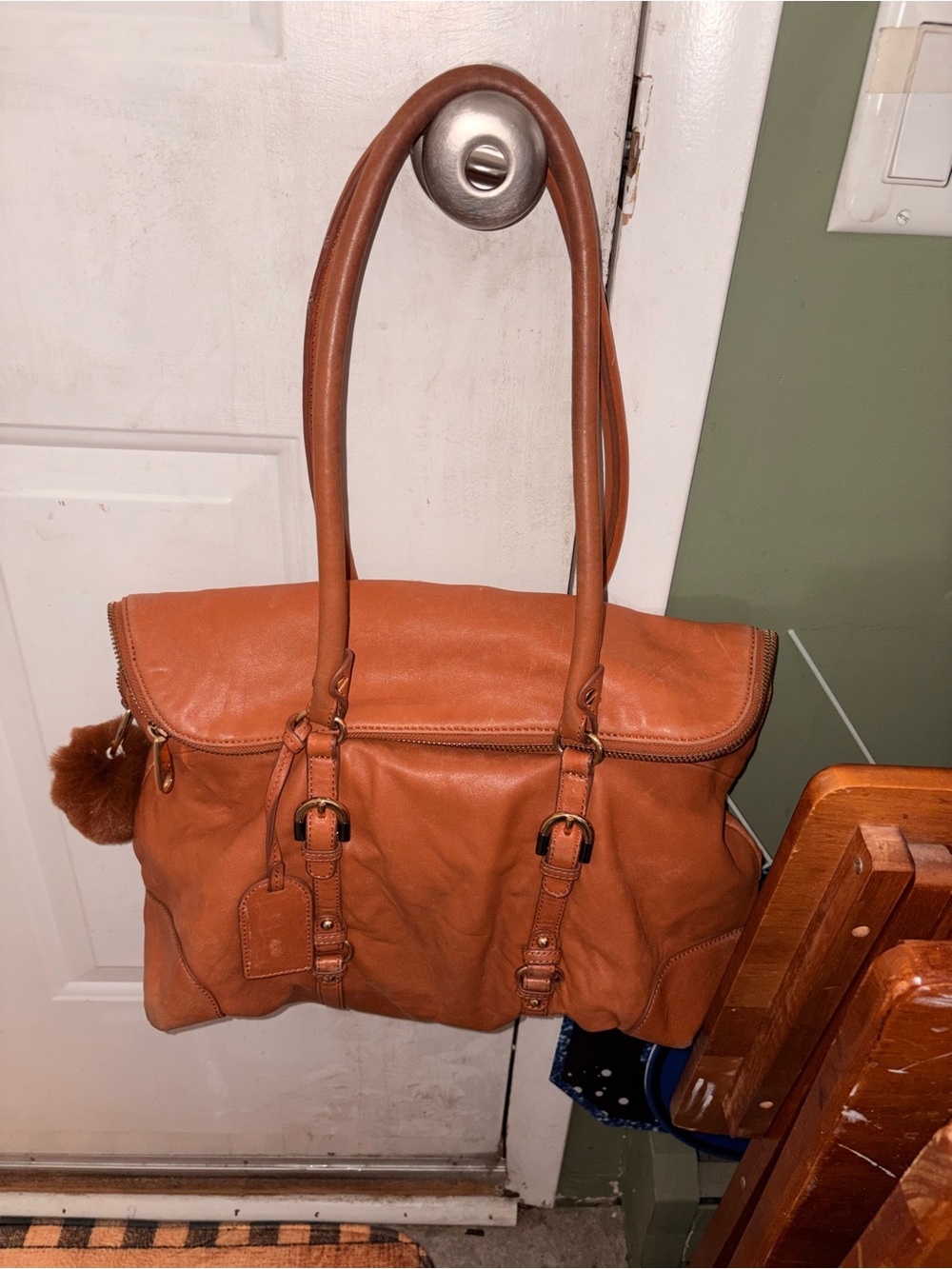 Badgley Mischka Leather Shoulder Bag in Cognac Orange